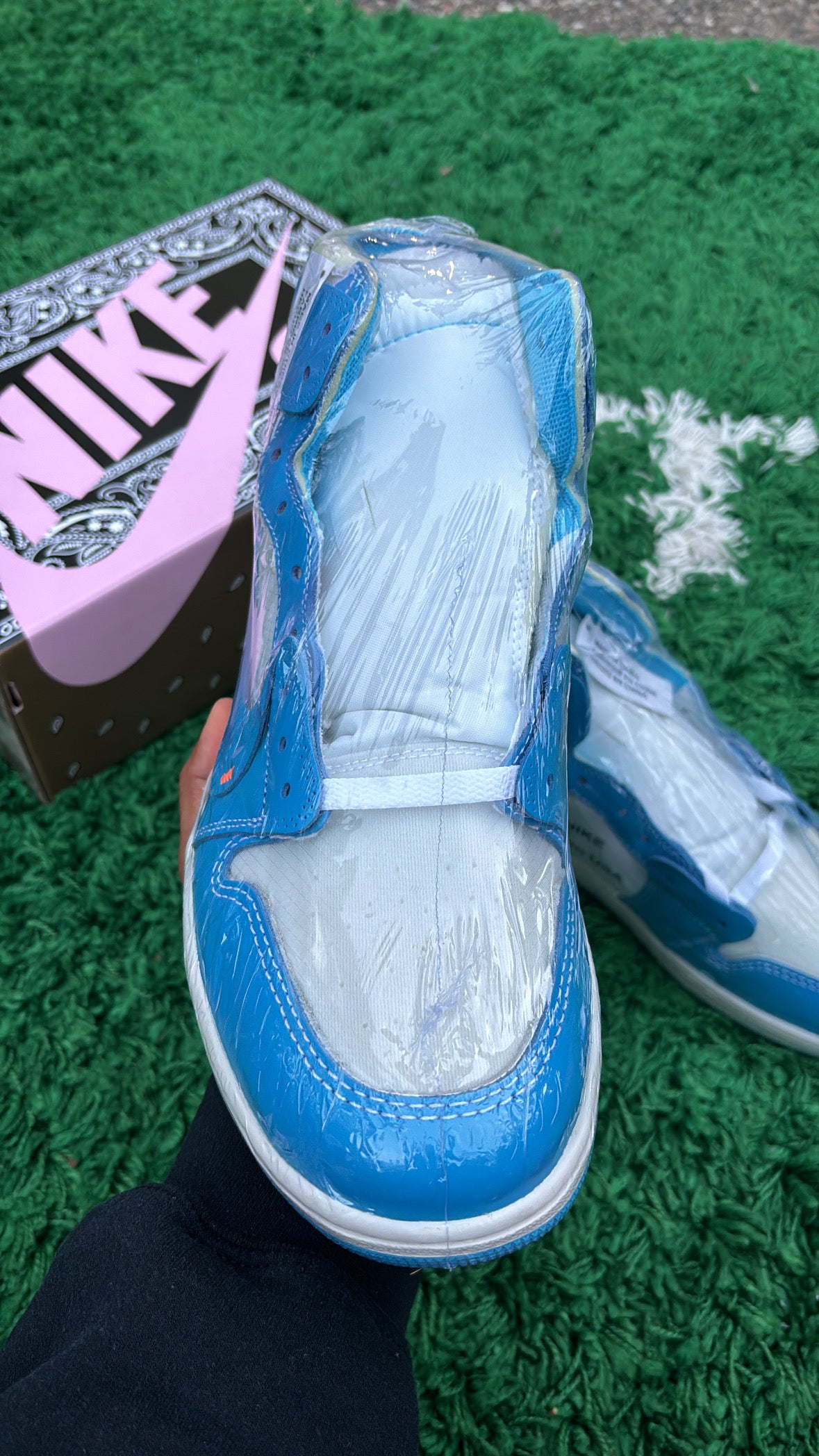 Jordan 1 High Off White UNC