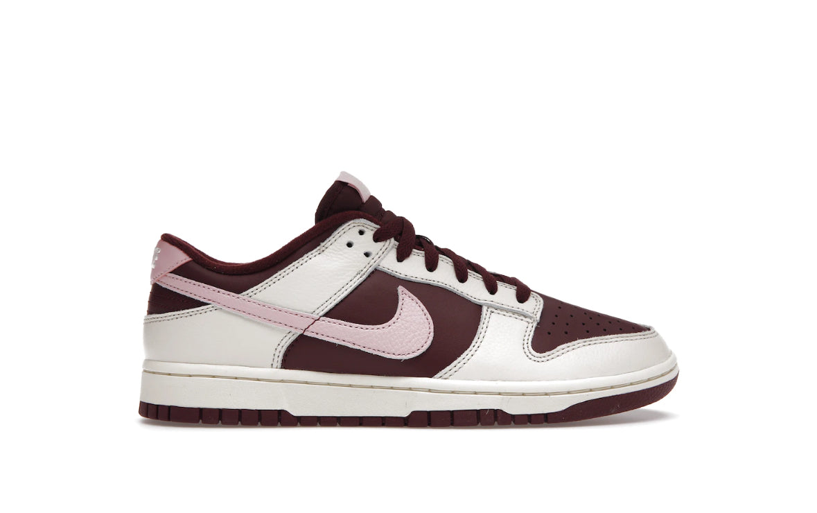 Dunk Low Valentine